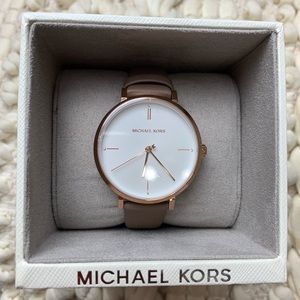 Michael Kors Brand New light brown watch